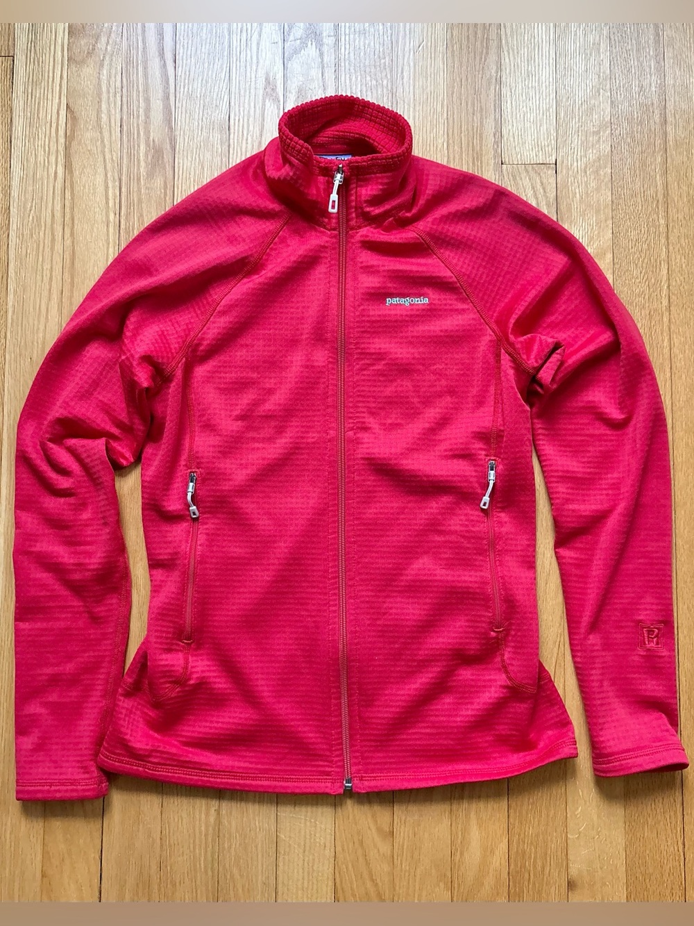 Patagonia Women’s R1 Power Grid Full-Zip Fleece Jacket Medium Red Solid